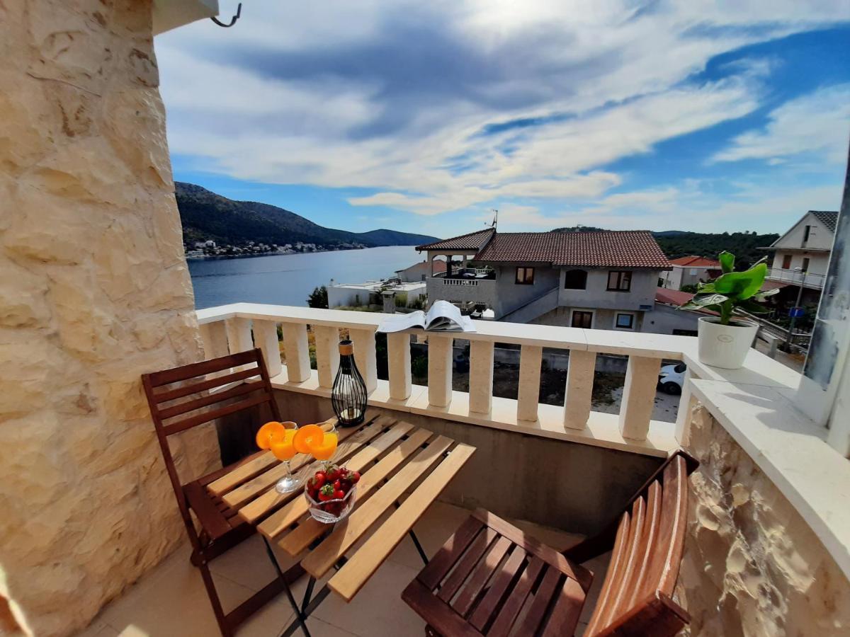 Ferienwohnung Holiday Beach House Grebaštica Exterior foto