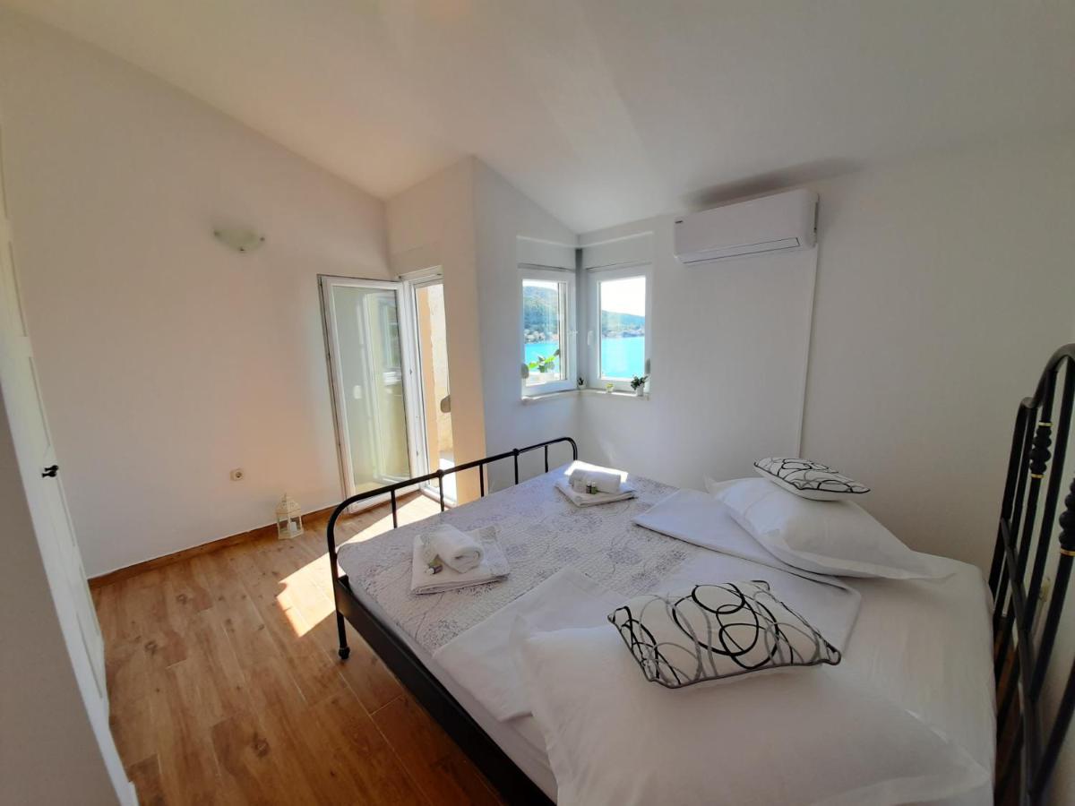Ferienwohnung Holiday Beach House Grebaštica Exterior foto