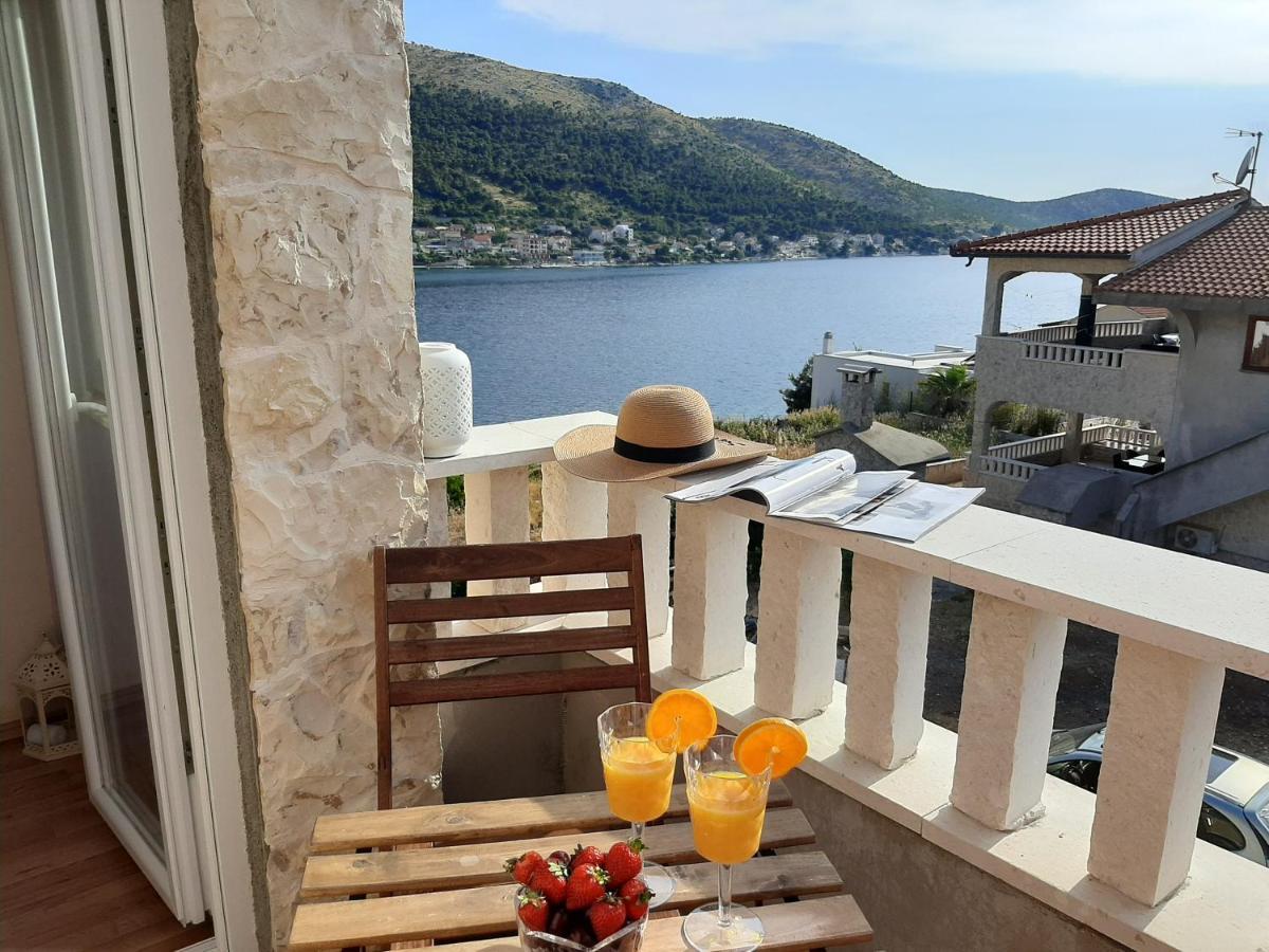 Ferienwohnung Holiday Beach House Grebaštica Exterior foto