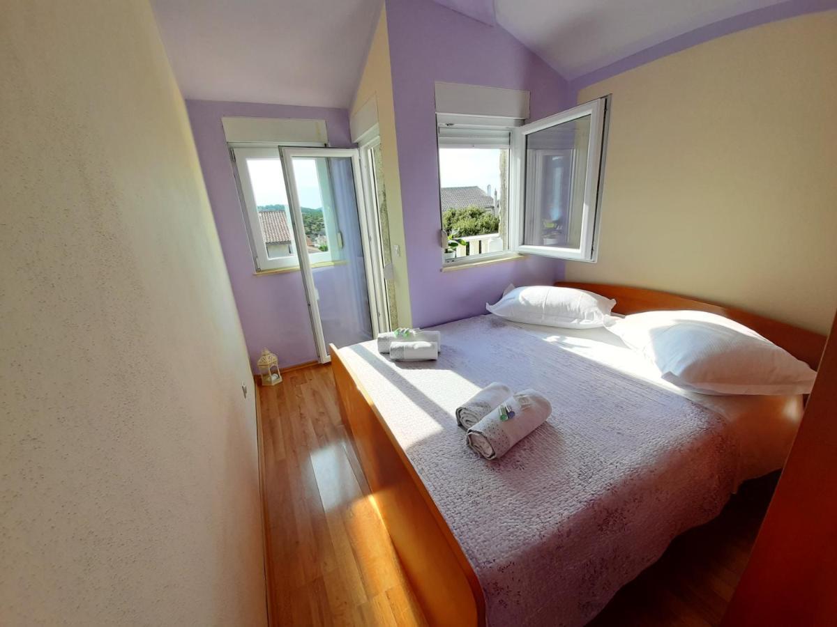 Ferienwohnung Holiday Beach House Grebaštica Exterior foto