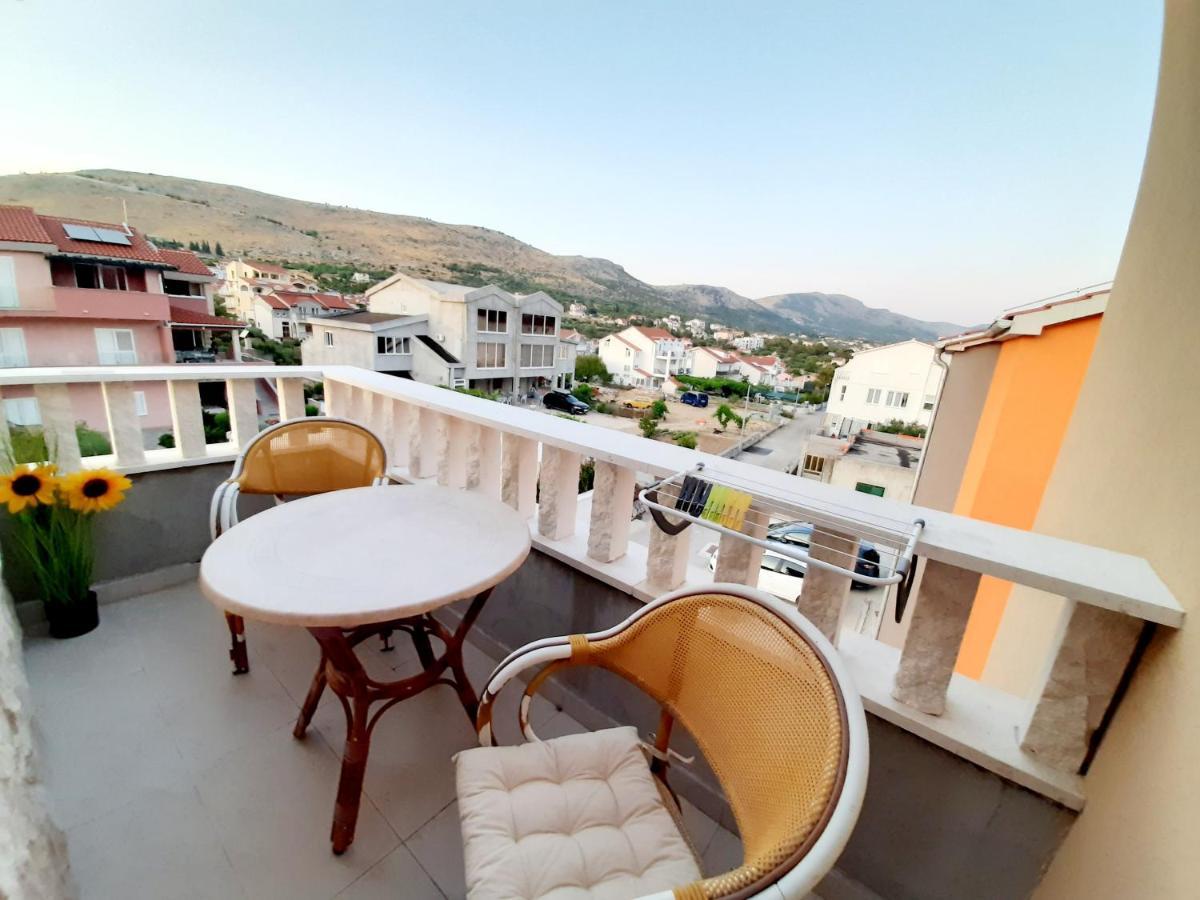 Ferienwohnung Holiday Beach House Grebaštica Exterior foto