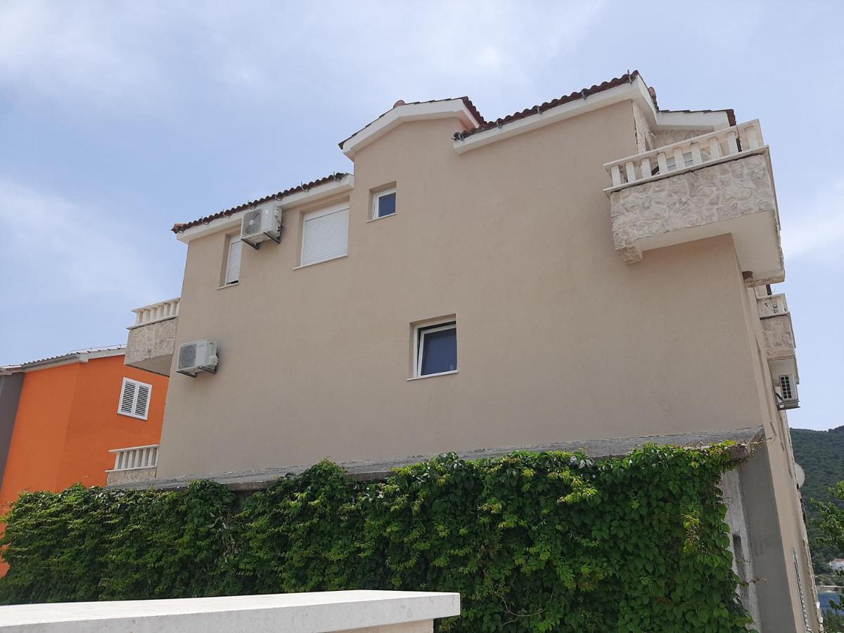 Ferienwohnung Holiday Beach House Grebaštica Exterior foto
