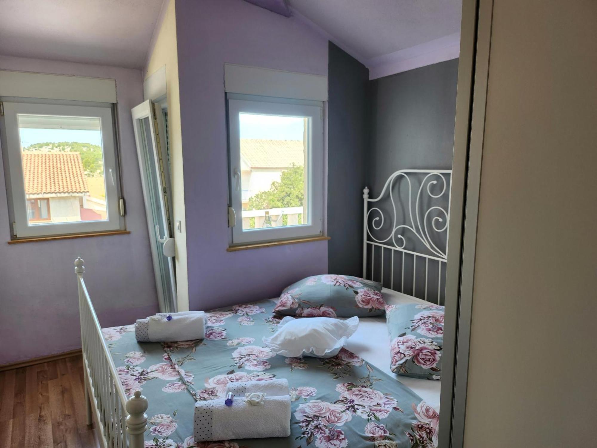 Ferienwohnung Holiday Beach House Grebaštica Exterior foto
